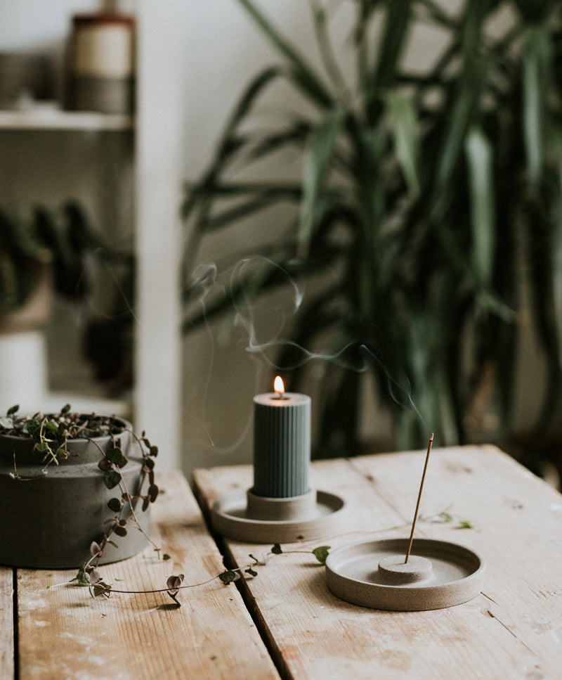 „Make a wish” pillar candle holder, quiet grey